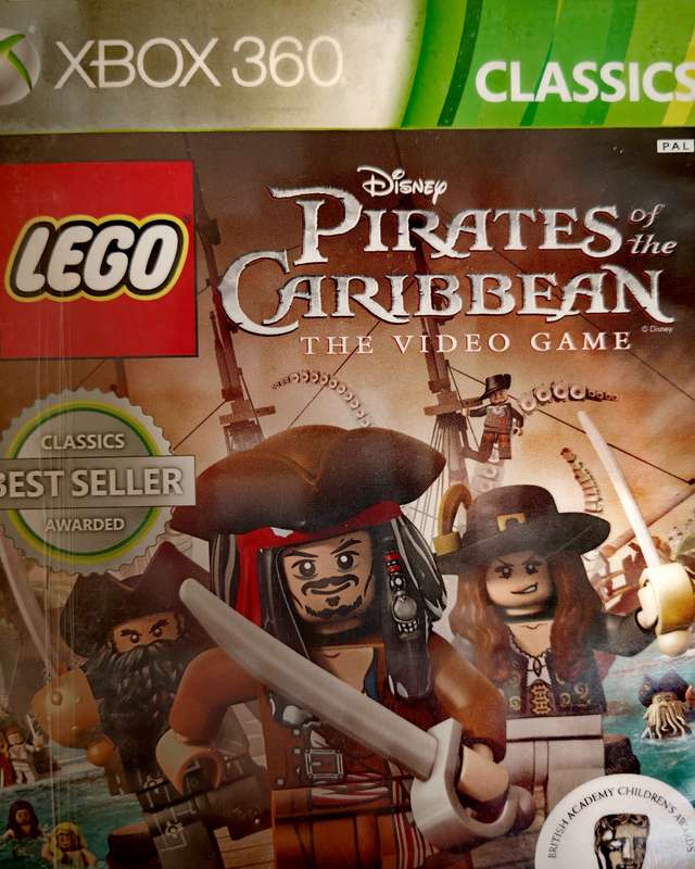 LEGO PIRATES OF THE CARIBBEAN (Xbox 360)
