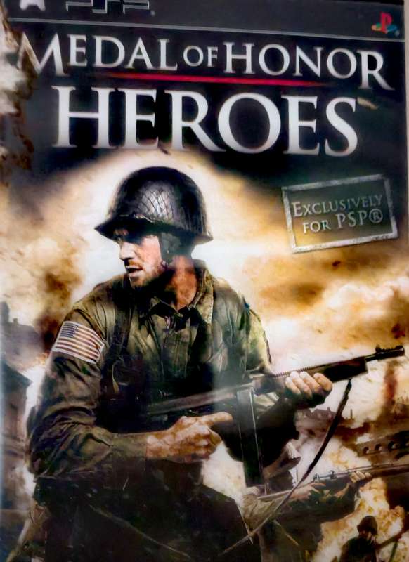 MEDAL OF HONOR HEROES PSP (COMPLETE WITH MANUAL.