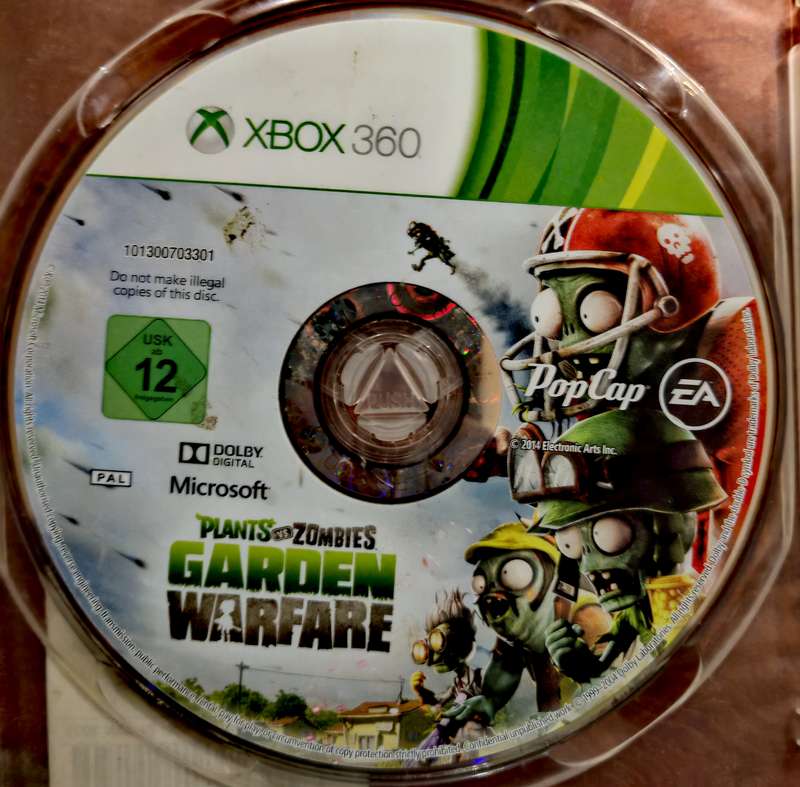 PLANTS VS ZOMBIES DISC ONLY(XBOX 360)