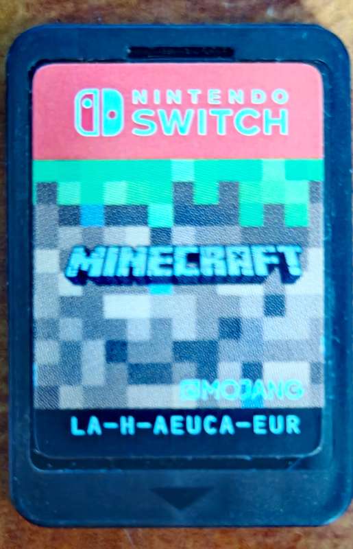MINECRAFT  NINTENDO SWITCH (GAME CARTRIDGE ONLY)