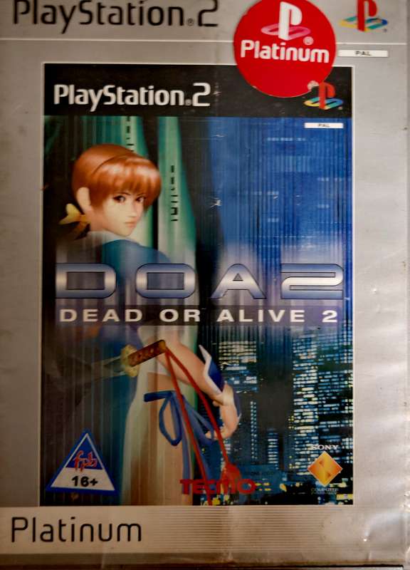 DEAD OR ALIVE 2 PS2