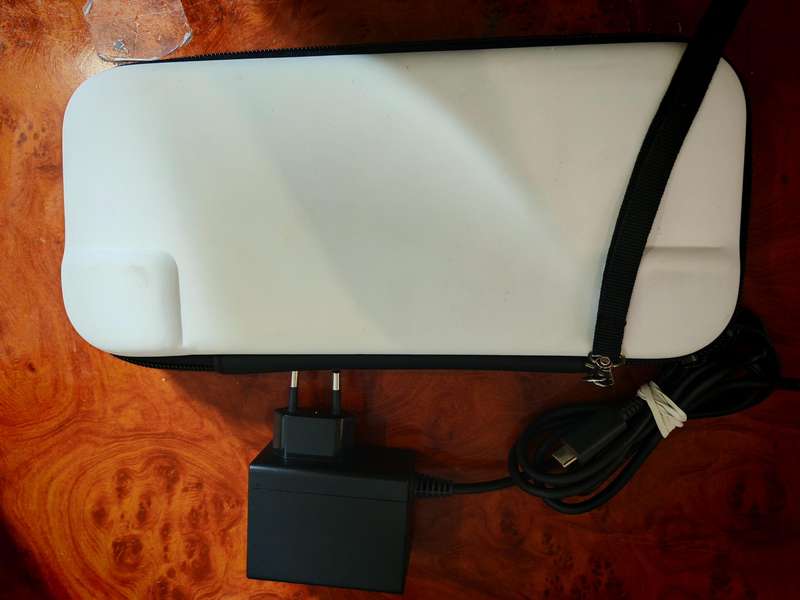 NINTENDO SWITCH CONSOLE