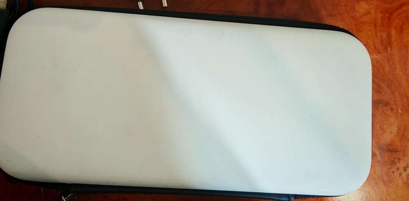 NINTENDO SWITCH CONSOLE
