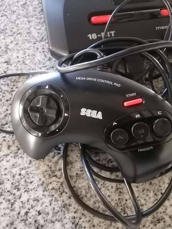 Sega Mega drive 2 Console