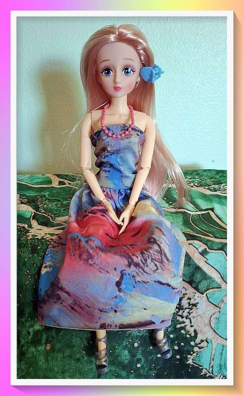 Fashionable custom made dress 30cm jointed doll with full outfit and surprise gift
