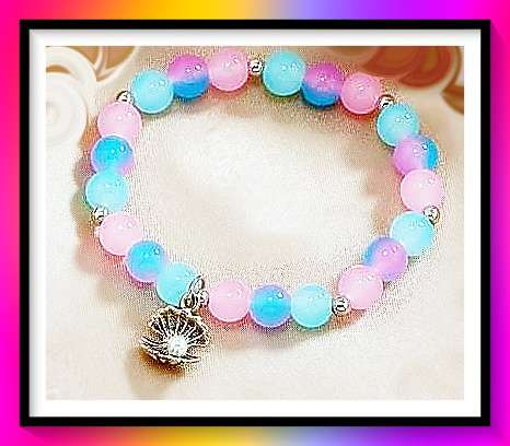 Pretty Faux Pearl Shell Charm Beaded Bracelet