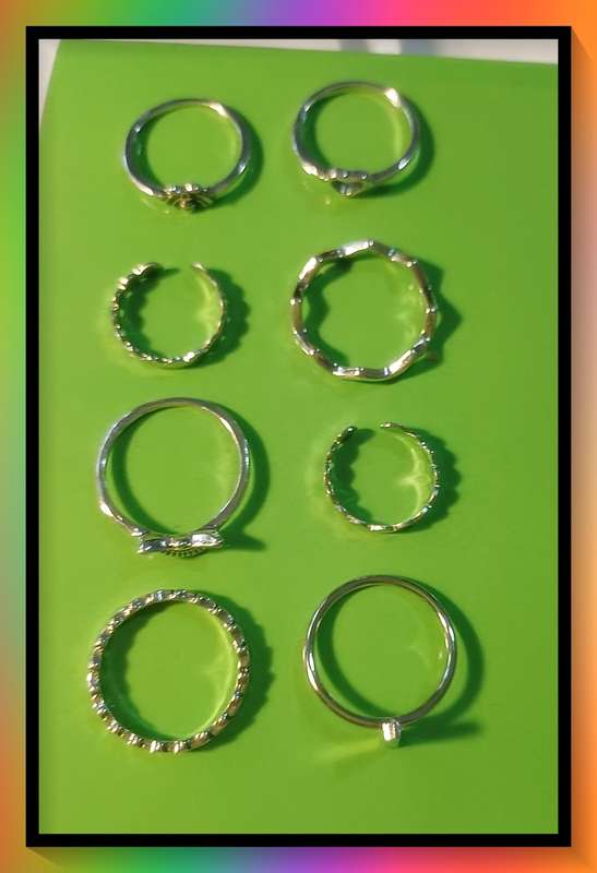 Fashionable 8 piece flower and heart design stacking knuckle ring set