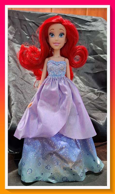 Stunning Ariel doll (no box)