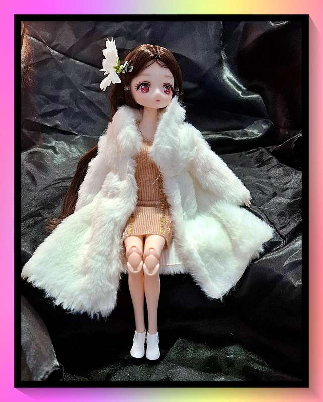 Amazing faux fur coat anime look doll
