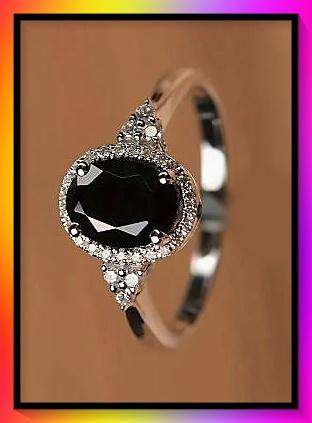 Beautiful Black Rhinestone Ring size 6