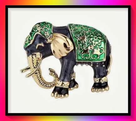 Exquisite Energising symbol of strength Elephant Brooch  lapel pin (Green)