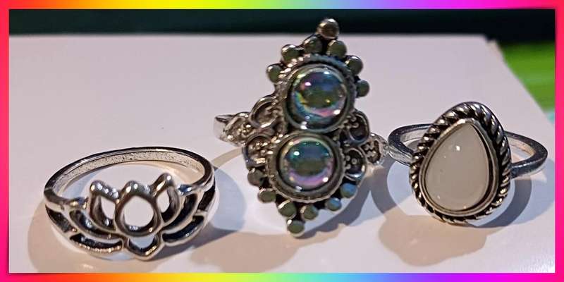 Cosmic vibes 3 pc stack ring set