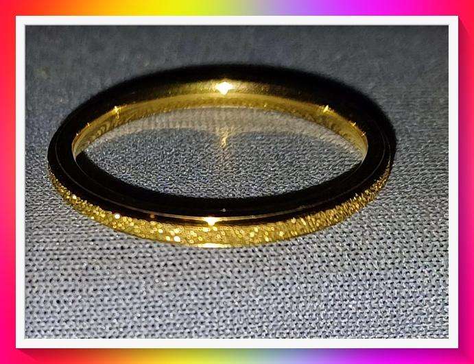 Delicate Golden Ring with shiny finish (19mmID)