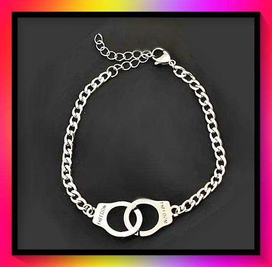 Gorgeous Fashion Alloy Handcuff Bracelet with Engraved Lettering