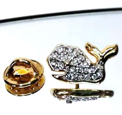 Swarovski Crystal Whale Pin Gold with Clear Crystals