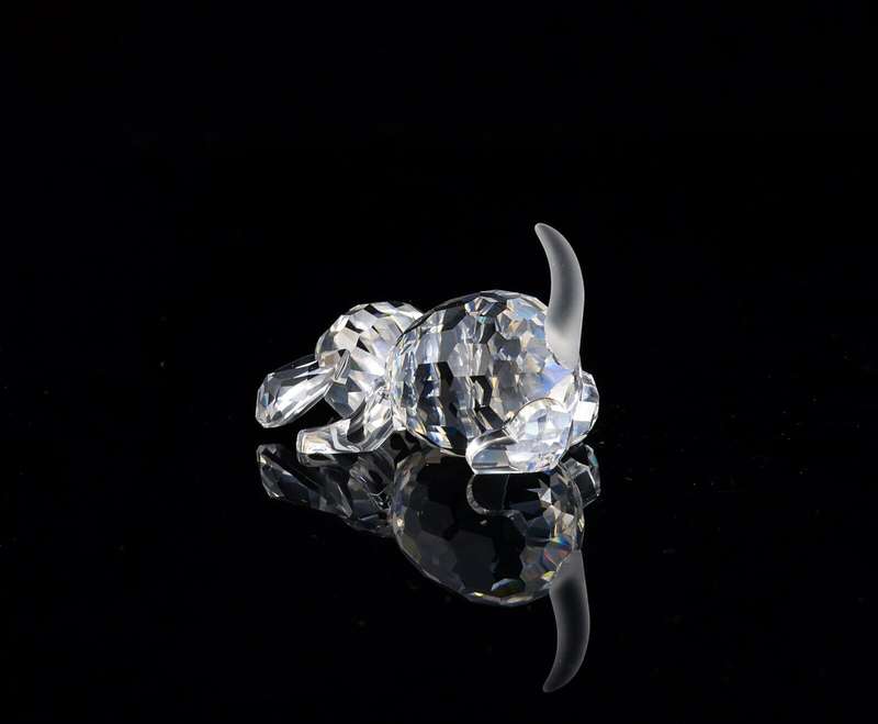 Swarovski Crystal Playing Lying Beagle Puppy Dog Peaceful Countryside