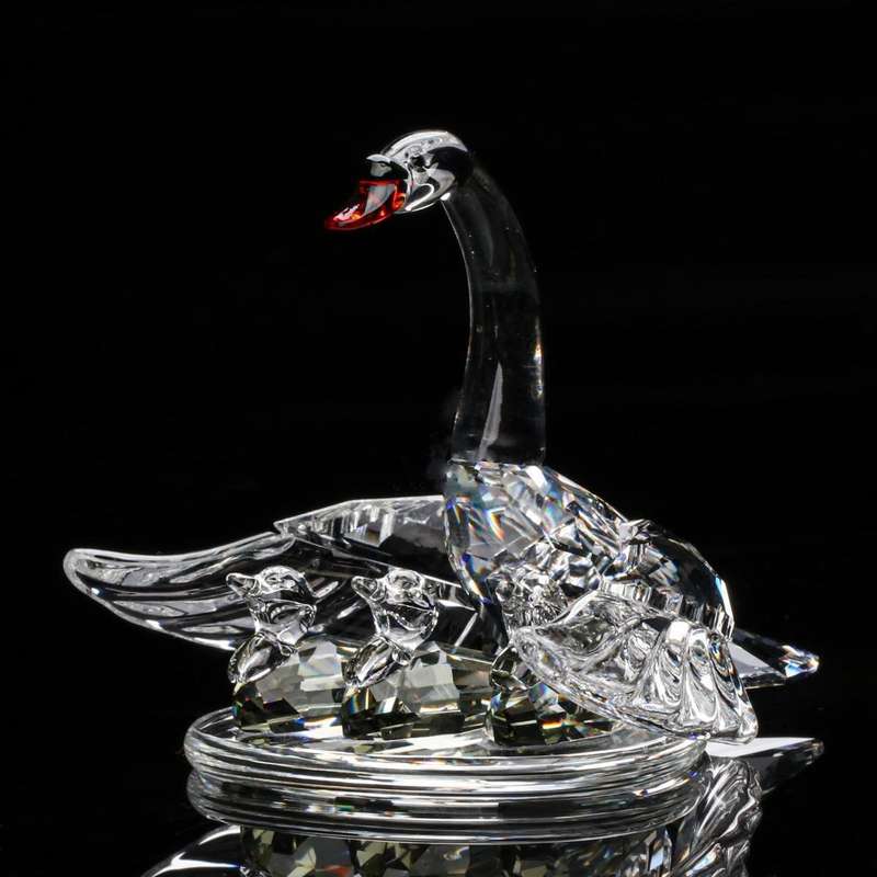 Swarovski Crystal, Swan Family, Beauties of the Lake Series, Retired 2004