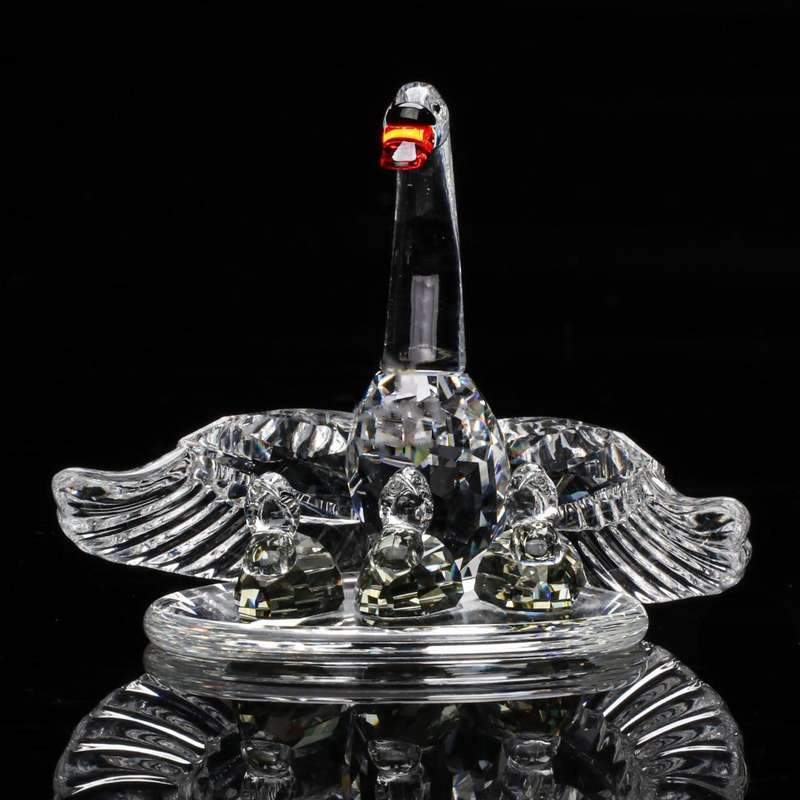 Swarovski Crystal, Swan Family, Beauties of the Lake Series, Retired 2004