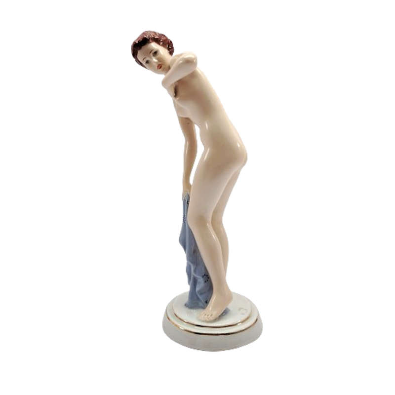 Beautiful Art Deco nude figure by Elly Strohbach for Royal Dux, Czechoslovakia, around 1935