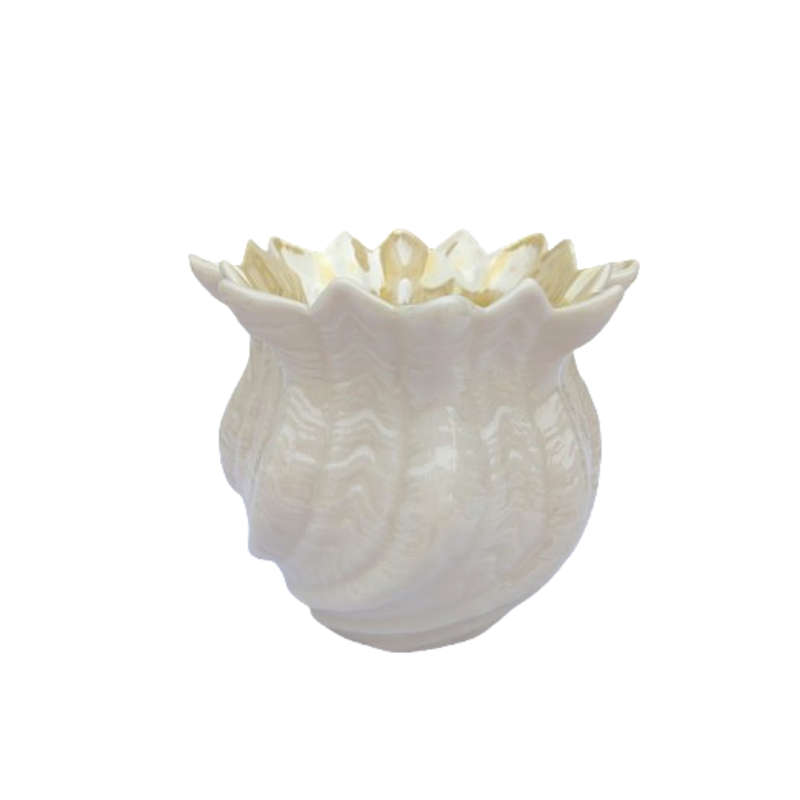Belleek Irish Porcelain Neptune Sea Shell Pattern Vase