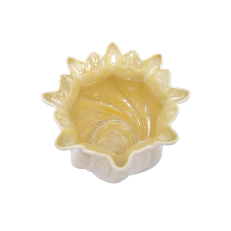 Belleek Irish Porcelain Neptune Sea Shell Pattern Vase