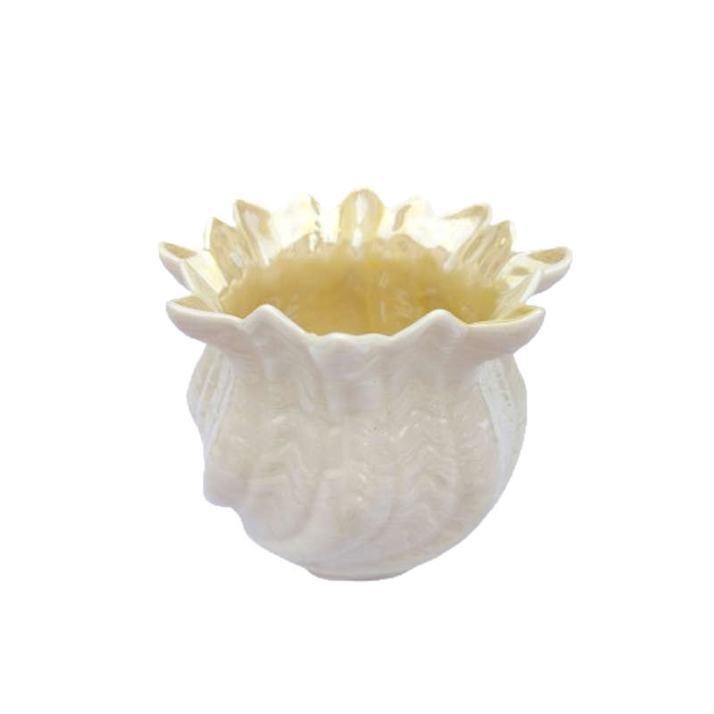 Belleek Irish Porcelain Neptune Sea Shell Pattern Vase