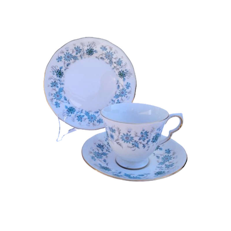 Colclough Tea Set White with Bluel flowers and gold trim