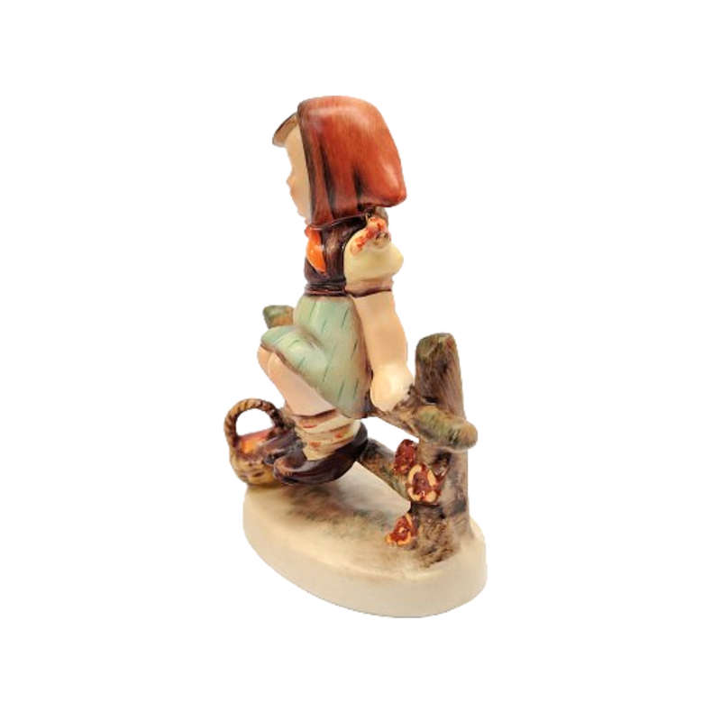 Goebel Hummel Figurine, Just Resting TKM 2 112 3/6