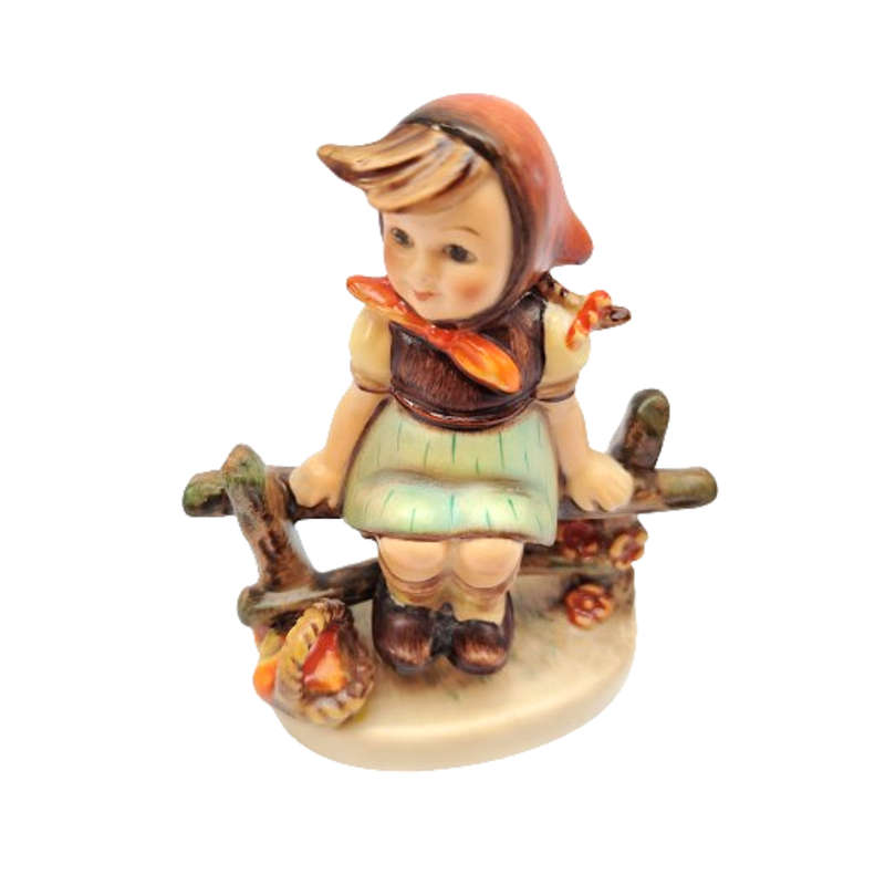 Goebel Hummel Figurine, Just Resting TKM 2 112 3/6