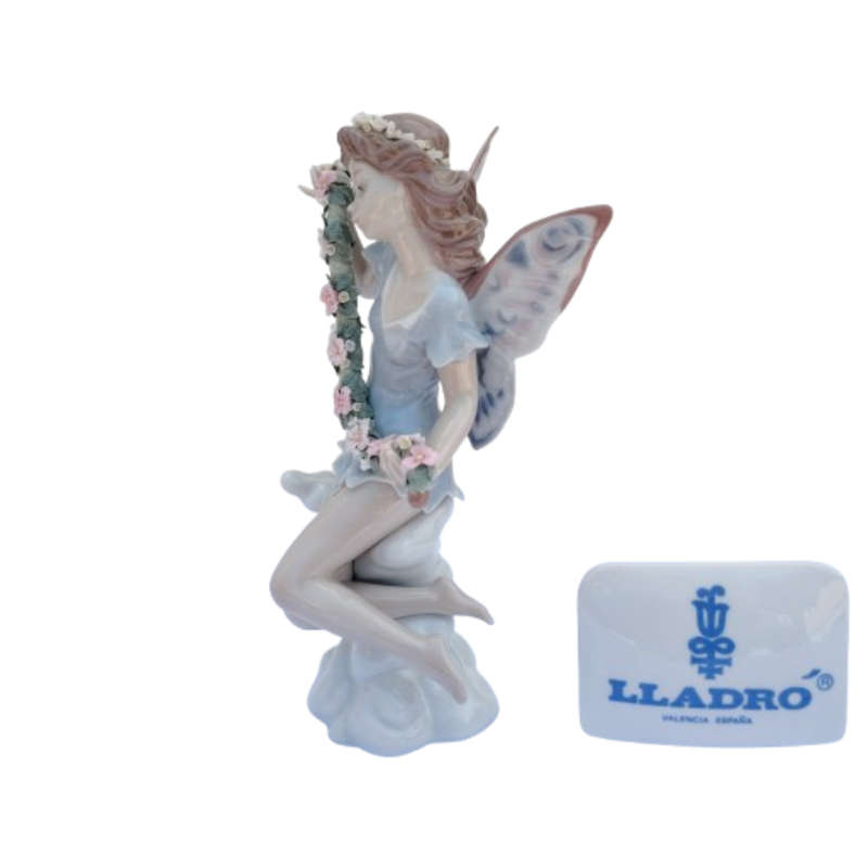 Lladro Figurine Fairy Garland Flowers #5861