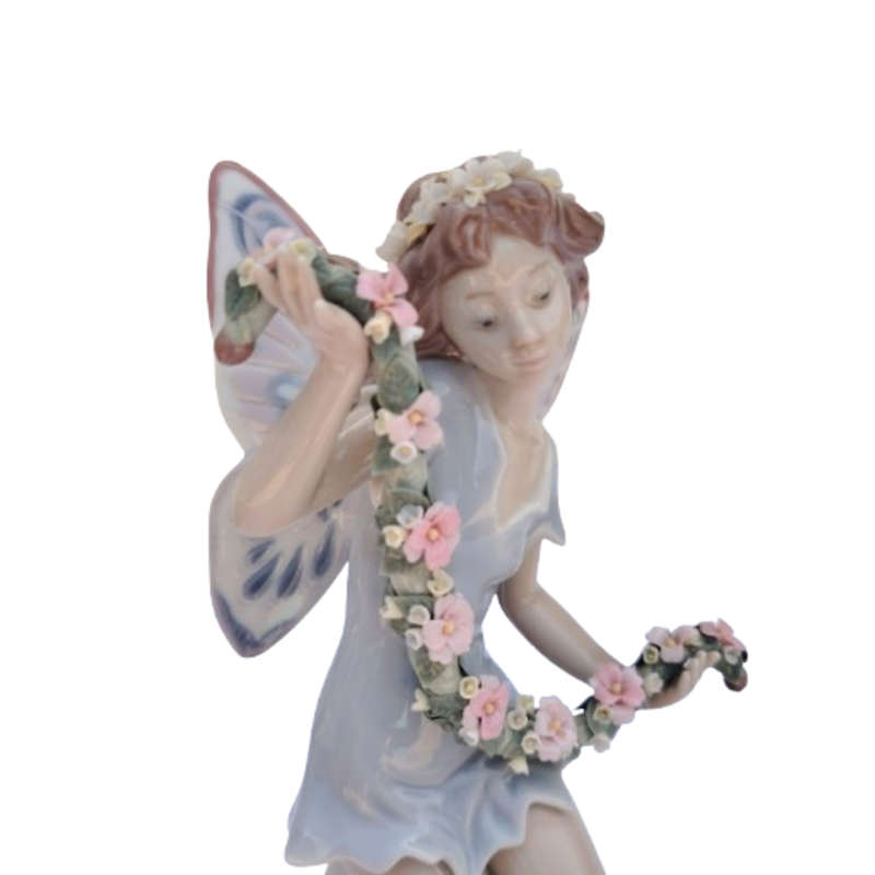 Lladro Figurine Fairy Garland Flowers #5861