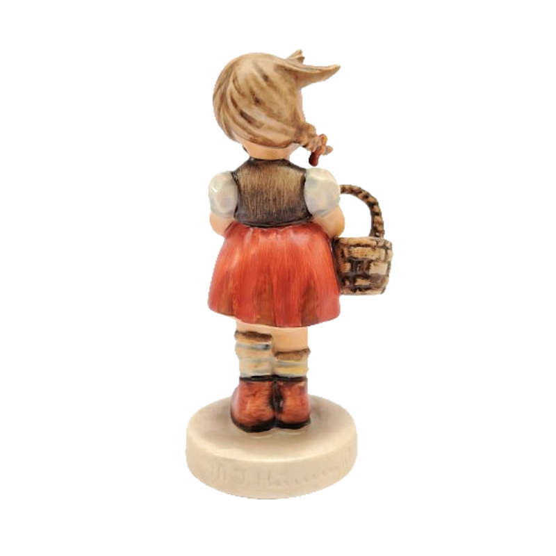 Goebel Hummel Figurine Little Shopper # 96 1940-1959