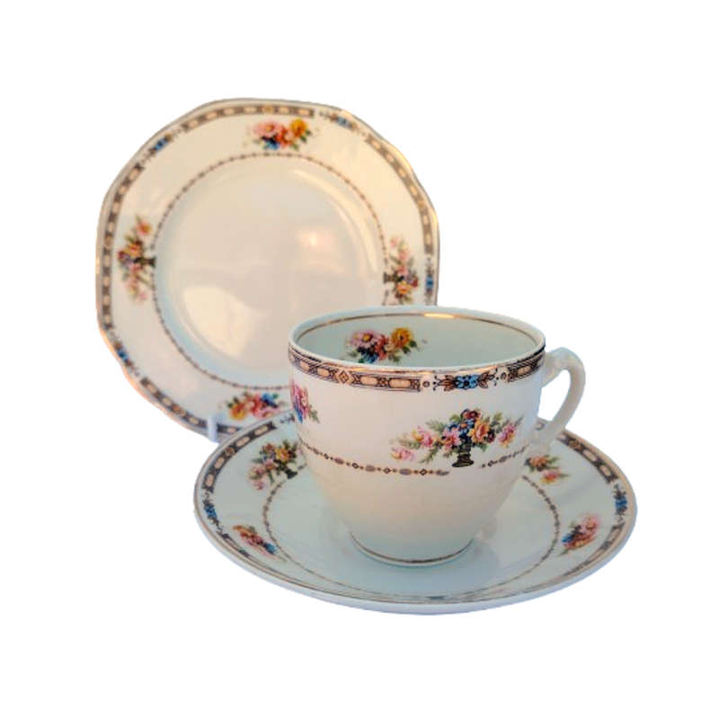 NH Grindley Winds of Ivory England Cup and Saucer Trio