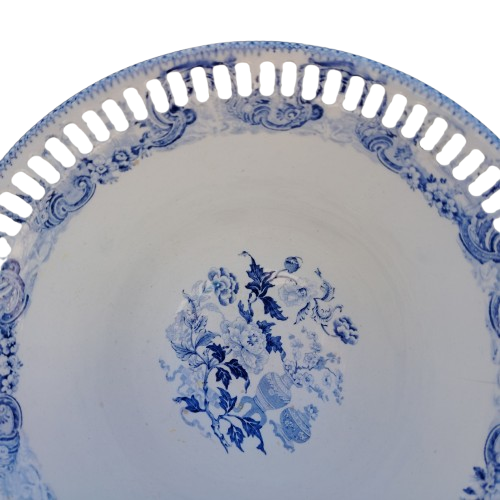 Antique Wedgwood Pierced Porcelain Footed White and Blue Lace Bowl with Underplate
