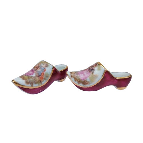 Limoges Fragonard Porcelain Gold Trimmed Miniature Pair of Shoes
