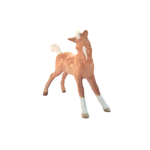 Vintage Beswick Foal Palomino stretched legs facing right model 815