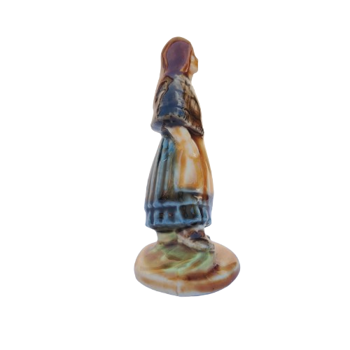 Wade Eileen Oge Figurine Made in Ireland