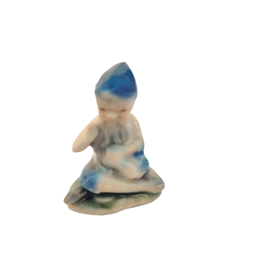 Wade Whimsies Irish Pottery luck leprechaun cobbler 1960's