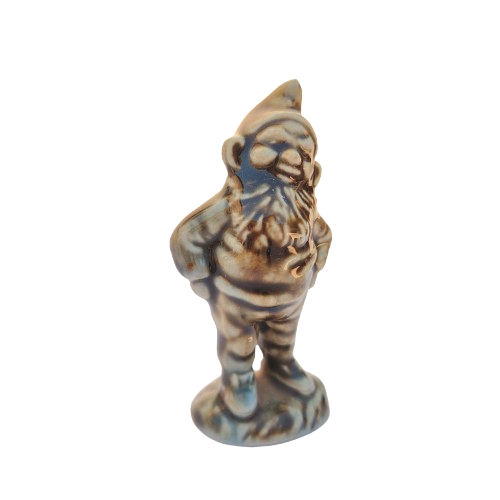 Wade ceramics luck leprechaun cobbler figurine 1960s.