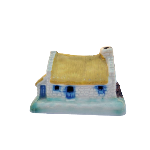 Wade Irish Shamrock Yellow Roof Cottage 1960/70's