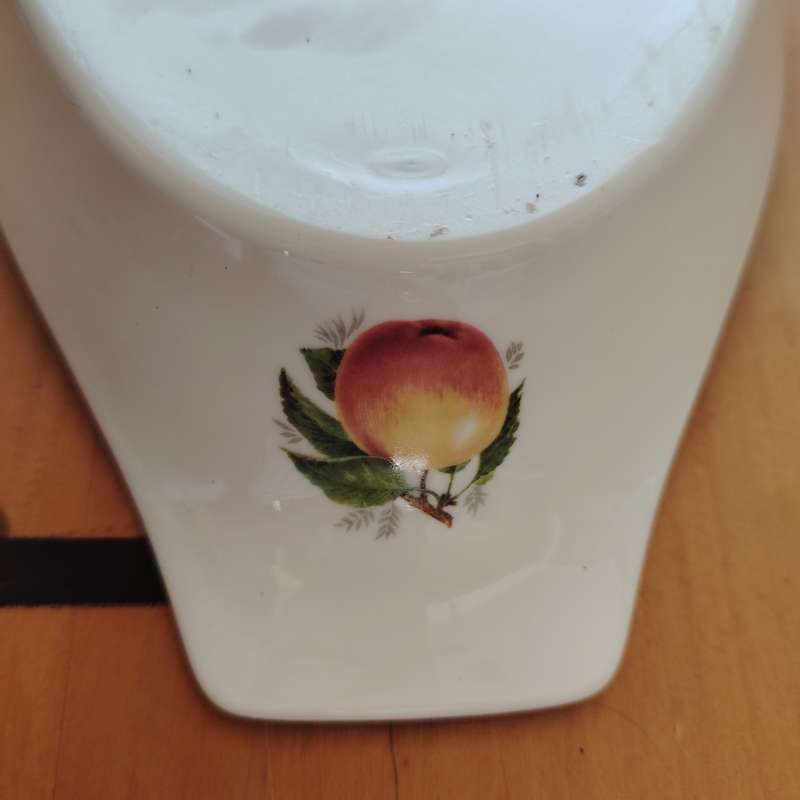 The Wiesenthal Classic White Paradise Valley 2142 Porcelain Fruit Platter