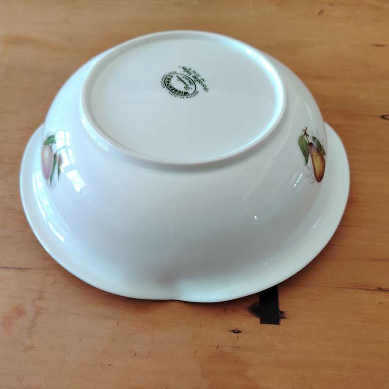 The Wiesenthal Paradise Valley 2142 Porcelain Fruit Dish Bowl