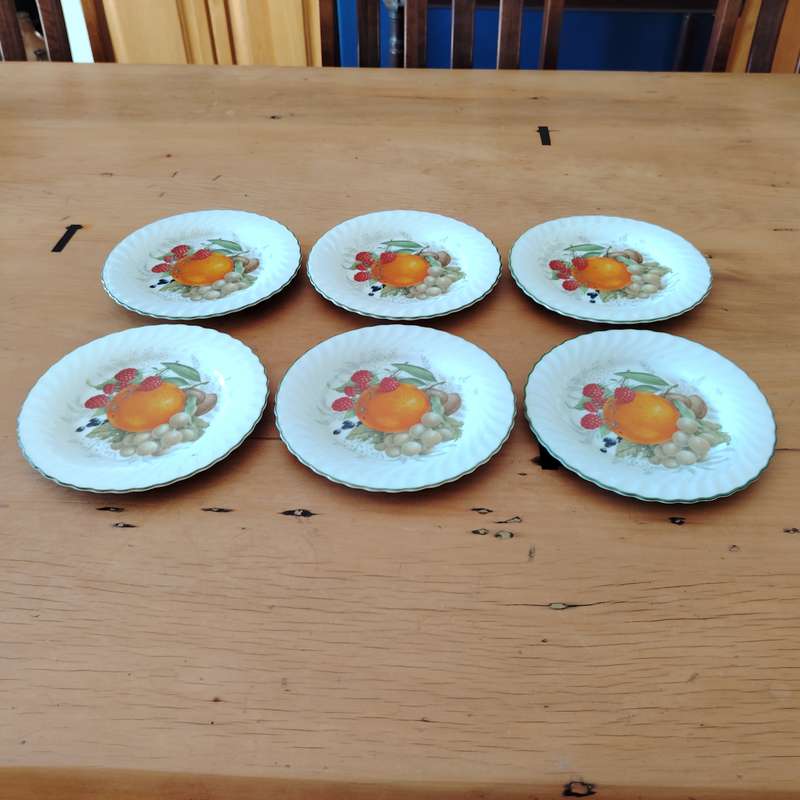 The Wiesenthal Paradise Valley 2142 Porcelain Fruit 6 x Side Plates
