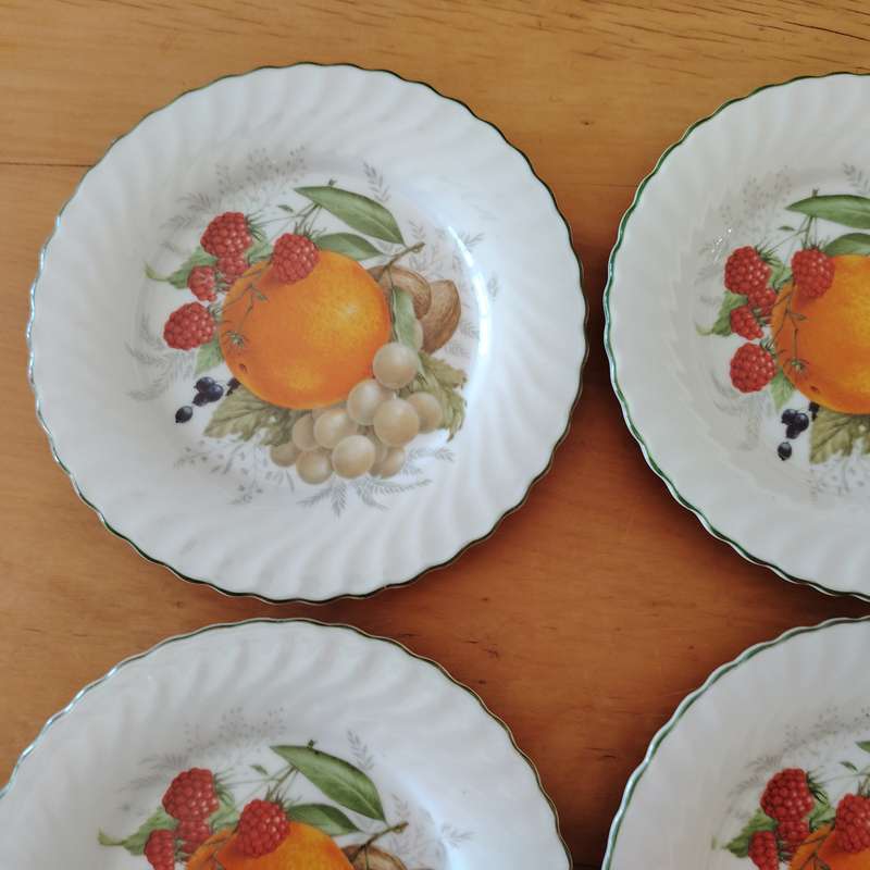 The Wiesenthal Paradise Valley 2142 Porcelain Fruit 6 x Side Plates