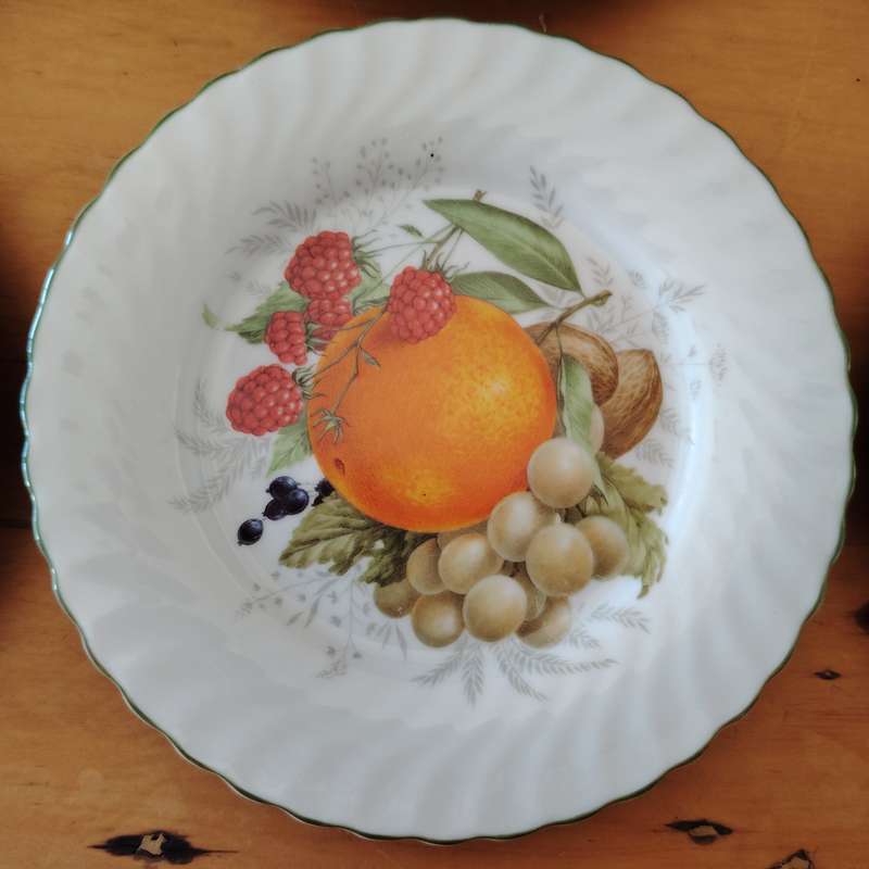 The Wiesenthal Paradise Valley 2142 Porcelain Fruit 6 x Side Plates