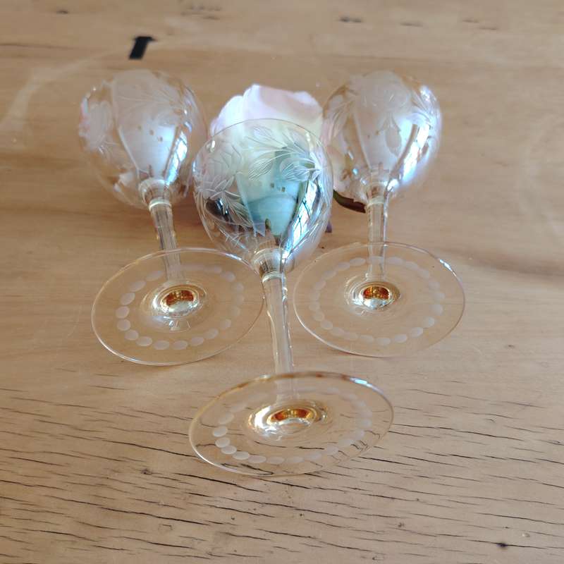 Vintage Etched Pink Optic Glass Wine Sherry Glasses