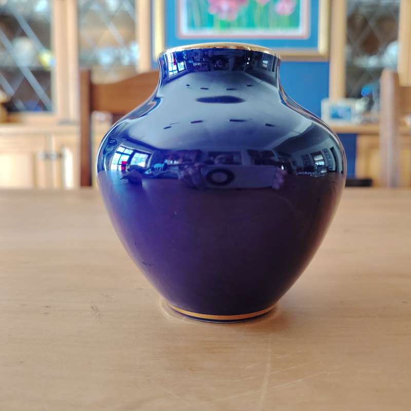 Round Courting Couple Cobalt Blue with Gold Etching Vase