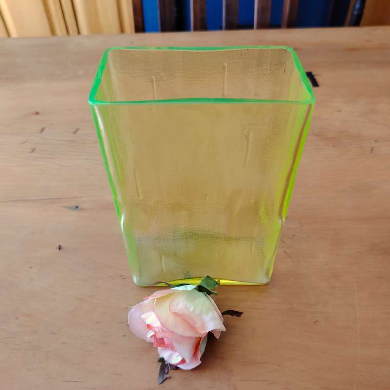 Vintage Riihimaan Lasi Mikko Helander Finnish Glass Vase