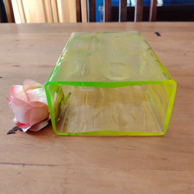 Vintage Riihimaan Lasi Mikko Helander Finnish Glass Vase