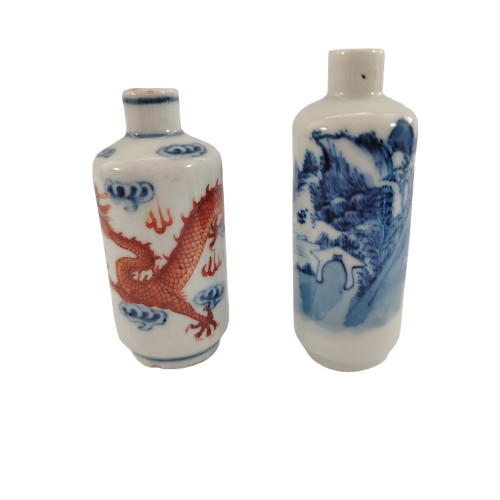 Chinese Vitage Porcelain Snuff bottles Red Dragon
